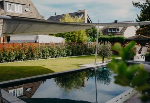 Automatische Terrassenbeschattung mit Fernbedienung